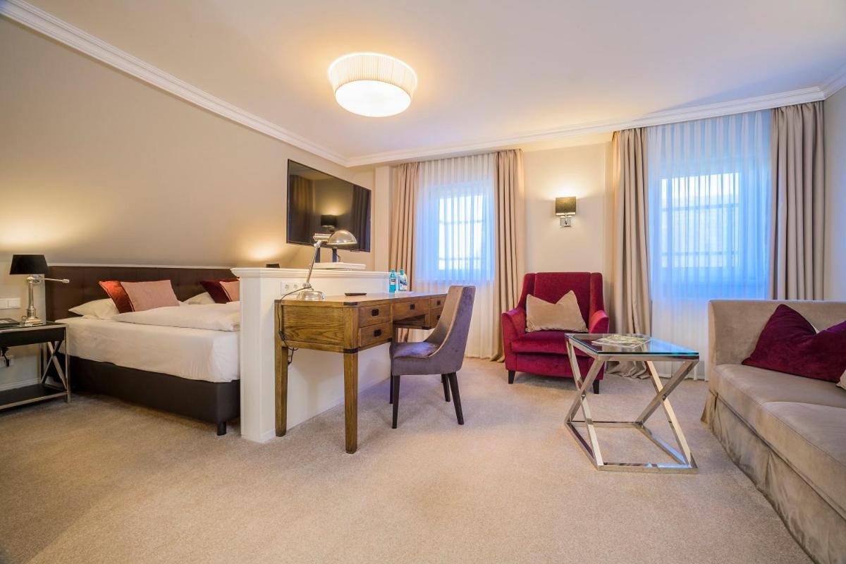 Landhotel Donner Meschede Eksteriør billede